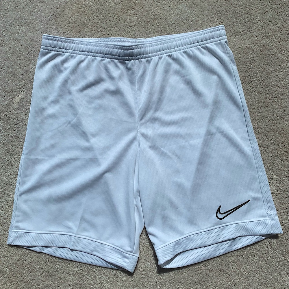 Nike | Dri-FIT Academy Knit Soccer Shorts | WHITE - SMALL